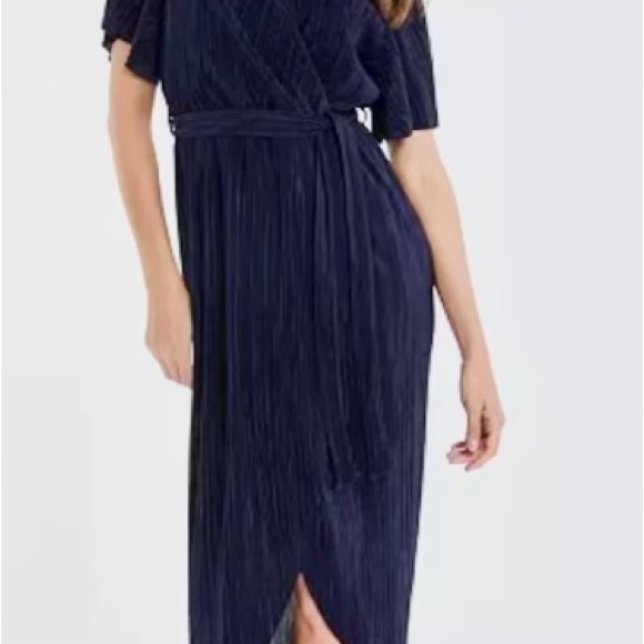 QUIZ SZ 8 US Navy Plisse  Ruched, Midi Dress NWT! - Picture 4 of 4